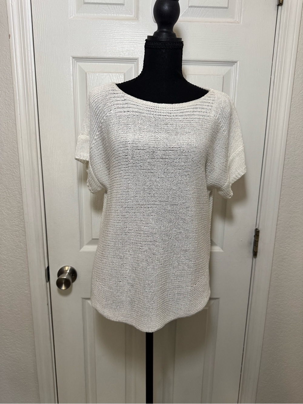 Cable & Gauge Cream Open-Knit Short Sleeve Pullover